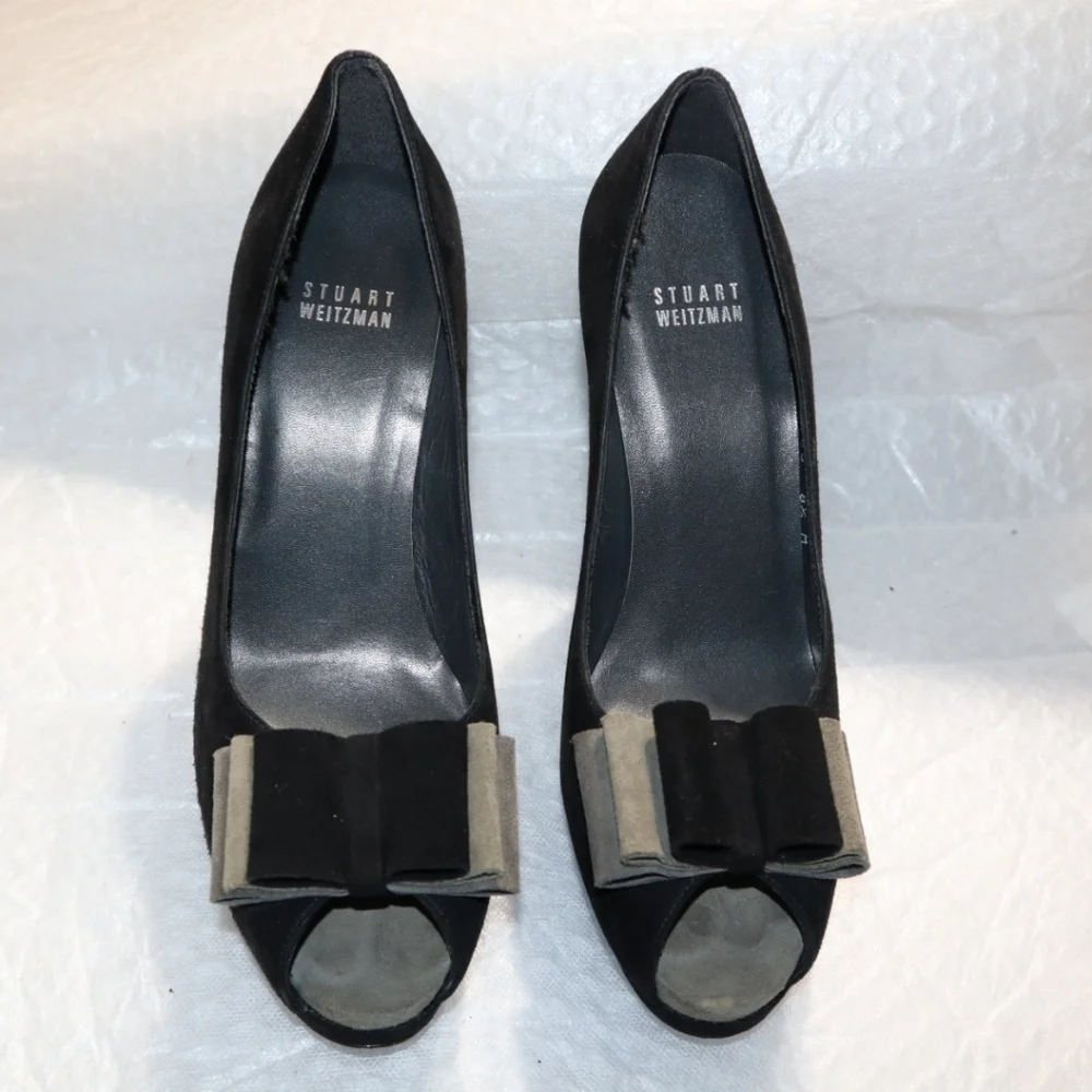 Stuart Weitzman Black and‎ Gray Peep Toe Bow Accents Black